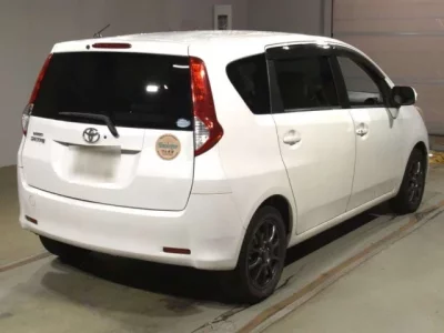 Toyota PASSO SETTE