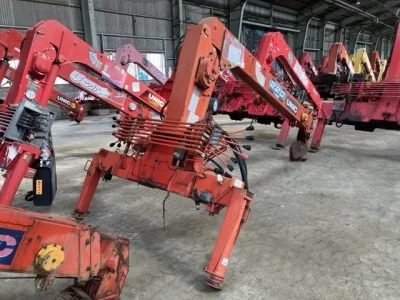 OTHERS UNIC CRANE