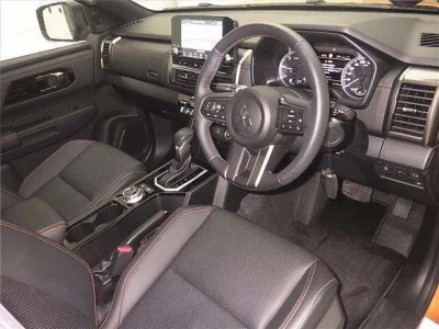 Mitsubishi TRITON