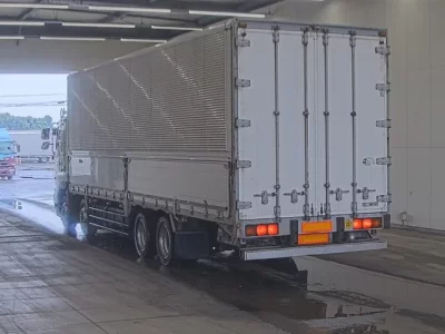 Hino PROFIA