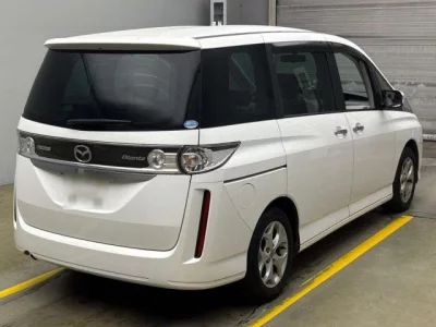 Mazda BIANTE