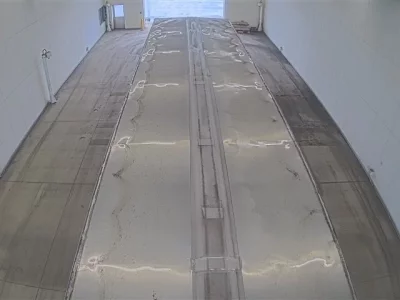 Nissan TRUCK