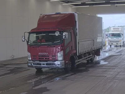 Isuzu FORWARD