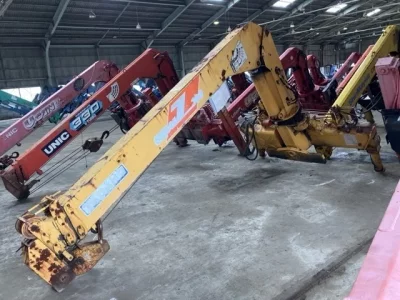 TADANO CRANE