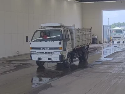 Isuzu JUSTON