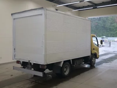 Hino DUTRO