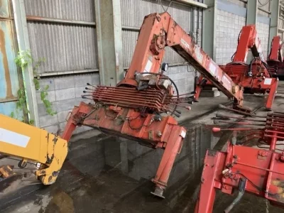 OTHERS UNIC CRANE