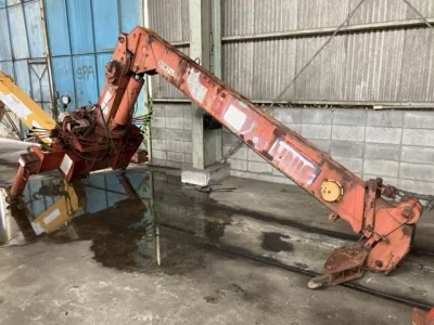 OTHERS UNIC CRANE