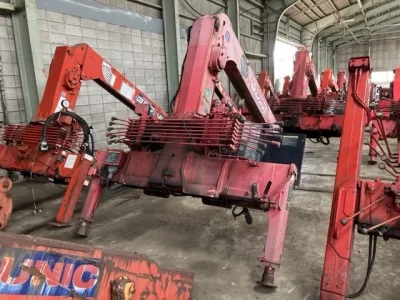 OTHERS UNIC CRANE
