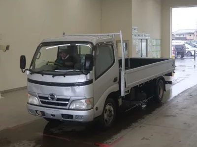 Hino DUTRO