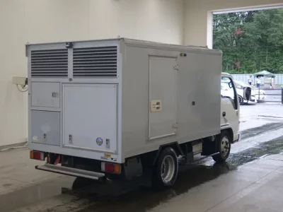 Isuzu ELF