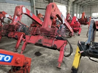 OTHERS UNIC CRANE