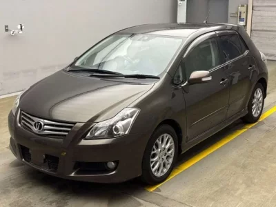 Toyota BLADE