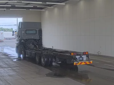 Hino TRUCK