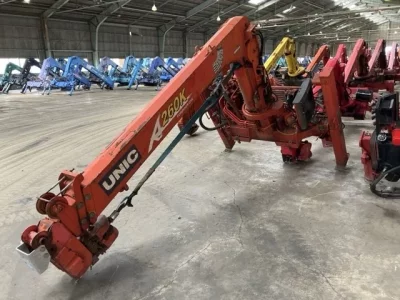 OTHERS UNIC CRANE