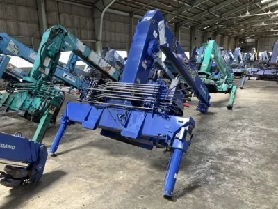 TADANO CRANE