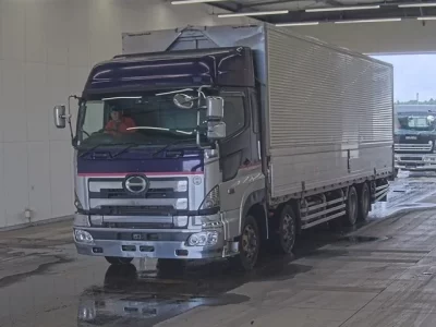 Hino PROFIA