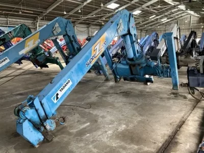 TADANO CRANE