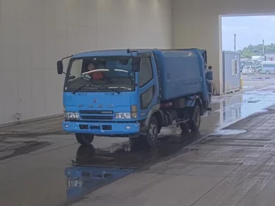 Mitsubishi FUSO FIGHTER