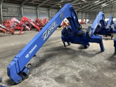 TADANO CRANE
