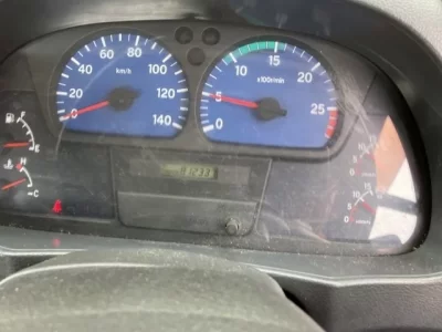 Nissan TRUCK