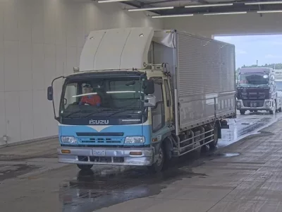 Isuzu FORWARD