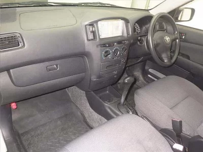Toyota SUCCEED