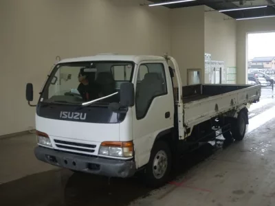 Isuzu ELF