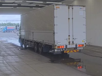 Hino PROFIA