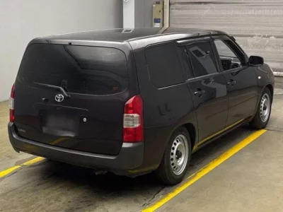 Toyota SUCCEED