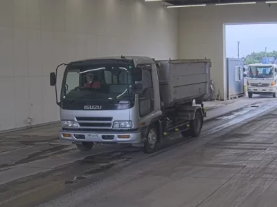 Isuzu FORWARD