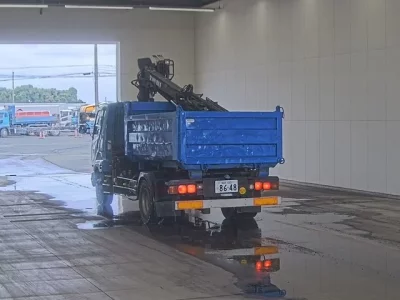 Mitsubishi FUSO FIGHTER
