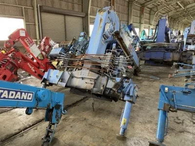 TADANO CRANE