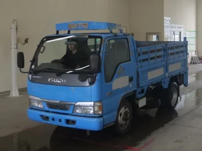 Isuzu ELF