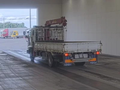 Isuzu FORWARD