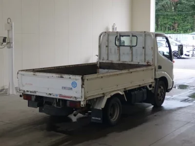 Hino DUTRO