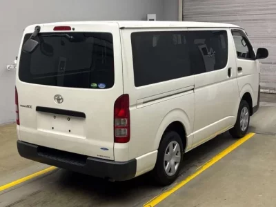 Toyota REGIUS ACE VAN