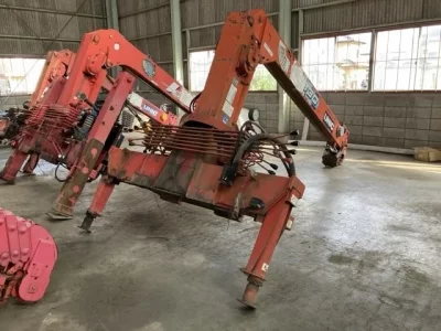 OTHERS UNIC CRANE