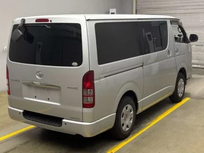Toyota REGIUS ACE VAN