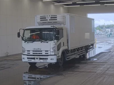 Isuzu FORWARD