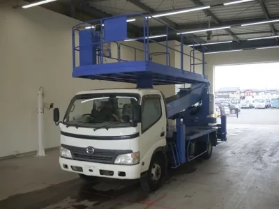 Hino DUTRO