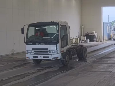 Isuzu FORWARD