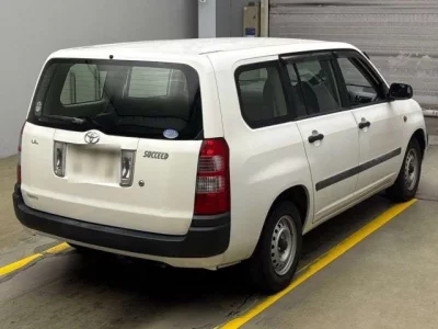 Toyota SUCCEED