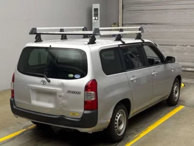 Toyota SUCCEED
