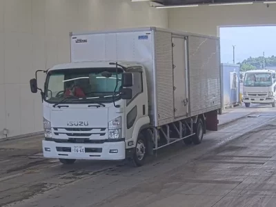 Isuzu FORWARD