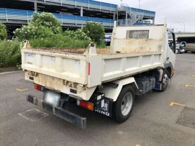 Hino DUTRO