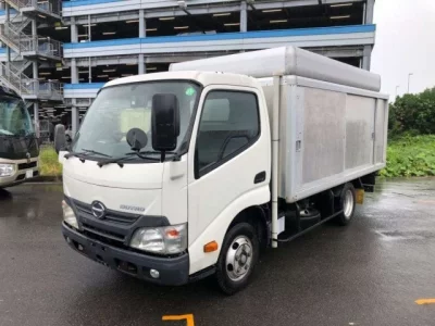 Hino DUTRO