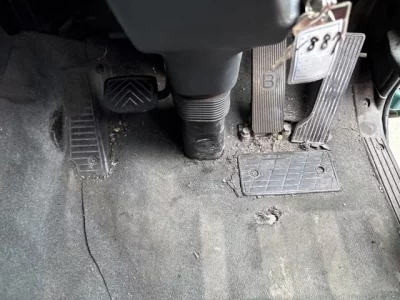 Nissan BIGTHUMB