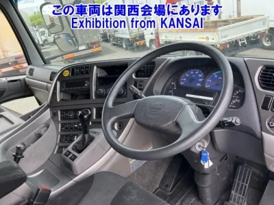 Nissan QUON