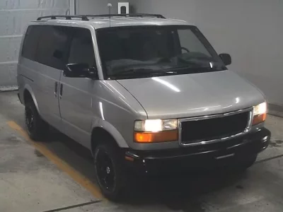 GM GMC SAFARI